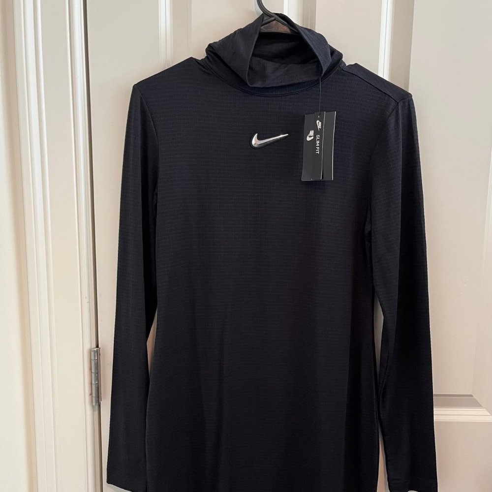 Nike Slim Fit Dress